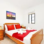 Villa Waikiki By Algarve Vacation *