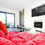 Waikiki By Algarve Vacation Villa