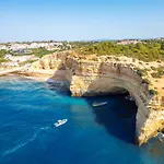 빌라 Waikiki By Algarve Vacation