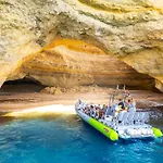 Waikiki By Algarve Vacation *