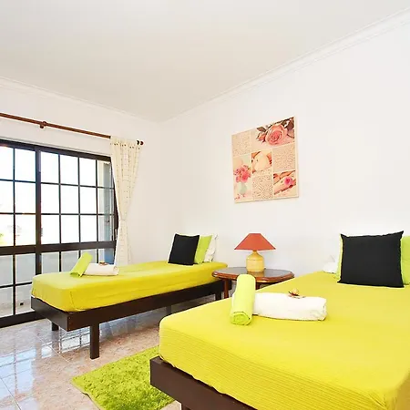 Waikiki By Algarve Vacation